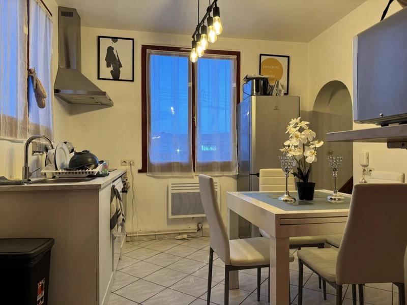 Maison - 120 m² - 6 pièces