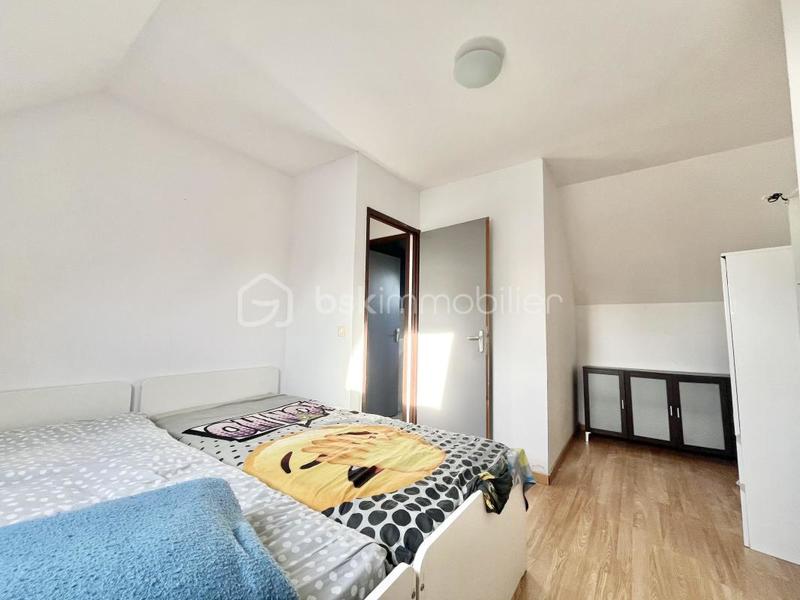 Maison - 87 m² - 5 pièces