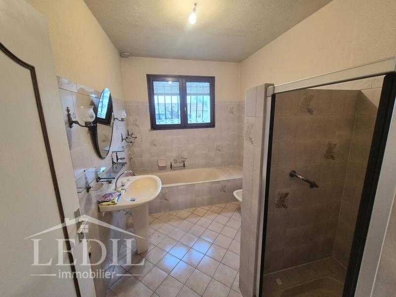 Maison - 135 m² - 4 pièces