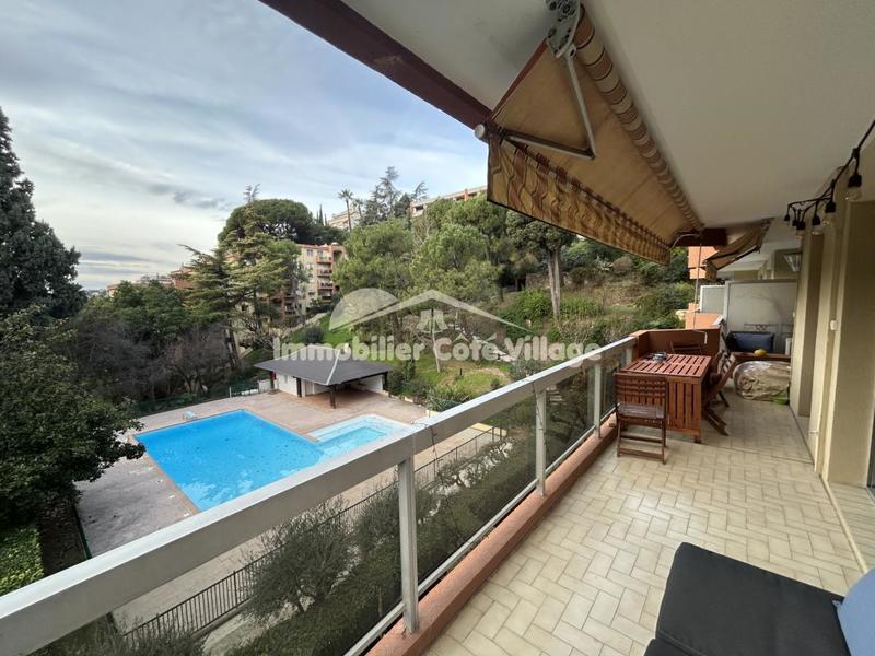 Appartement - 79 m² - 4 pièces