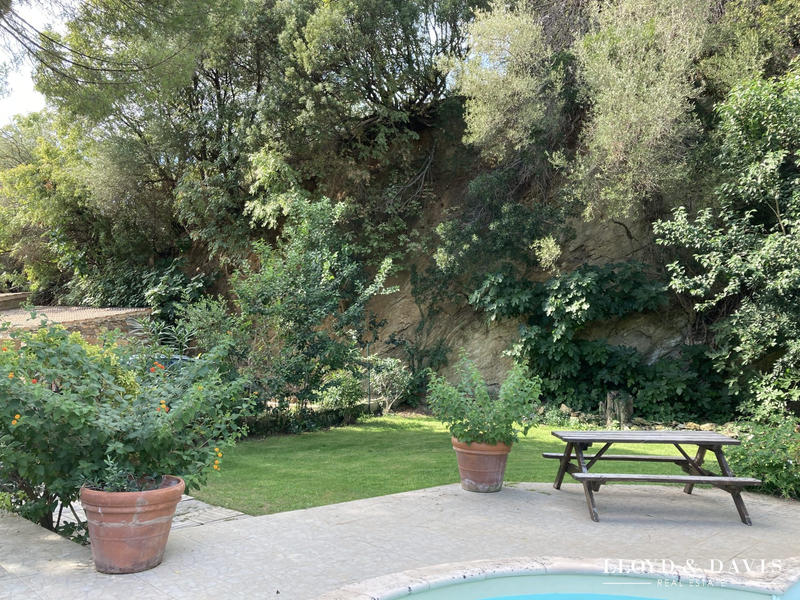 Maison - 168 m² - 7 pièces