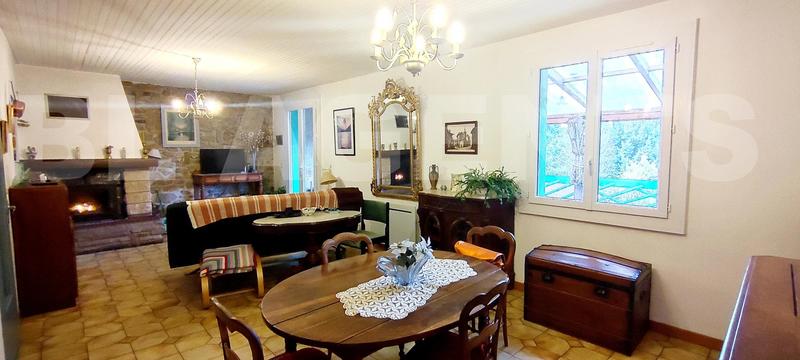 Maison - 110 m² - 4 pièces