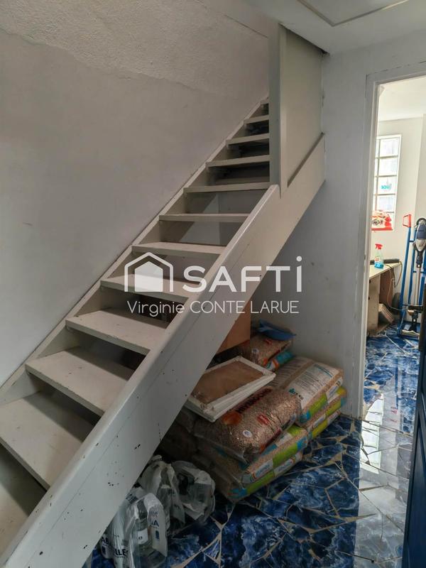 Local commercial - 215 m² - 5 pièces