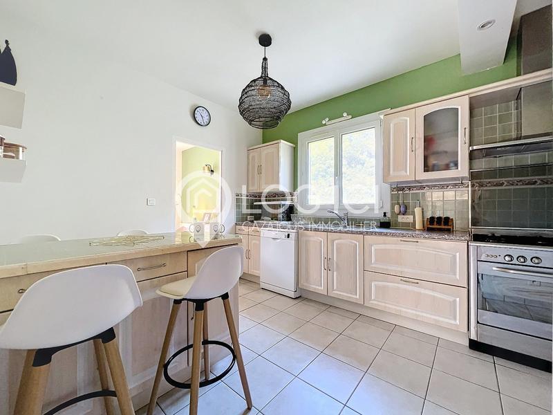 Maison - 135 m² - 6 pièces