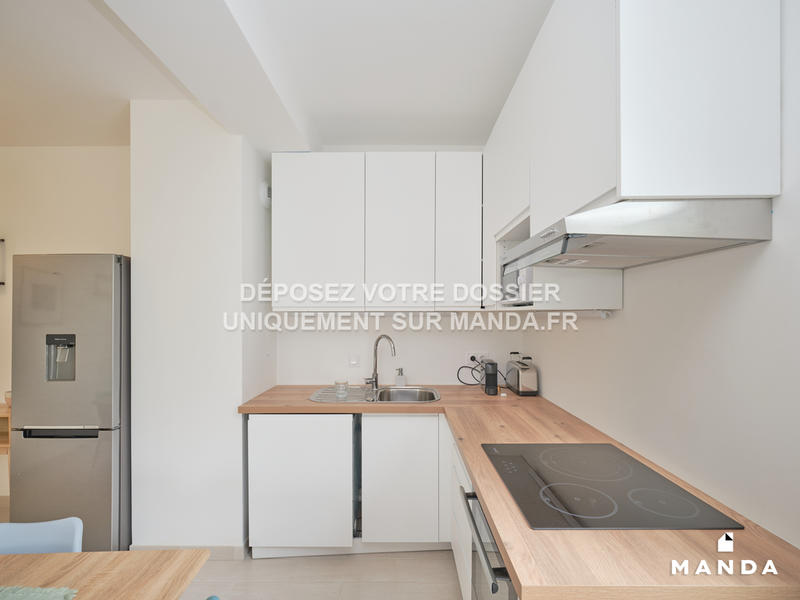 Chambre - 14 m² - 5 pièces