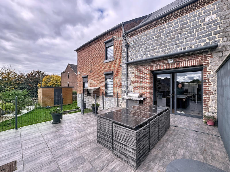 Maison - 165 m² - 8 pièces