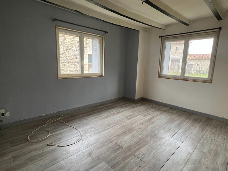 Maison - 91 m² - 5 pièces