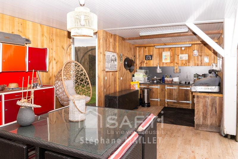 Maison - 172 m² - 7 pièces