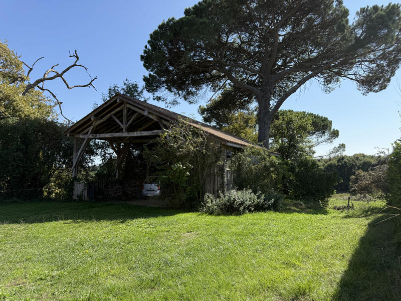 Maison - 152 m² - 13 pièces