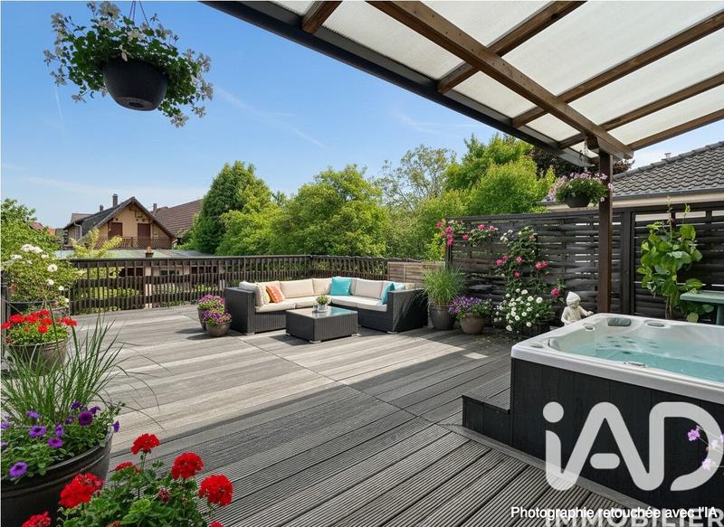 Maison - 357 m² - 8 pièces