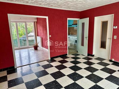 Maison de village - 91 m² - 5 pièces