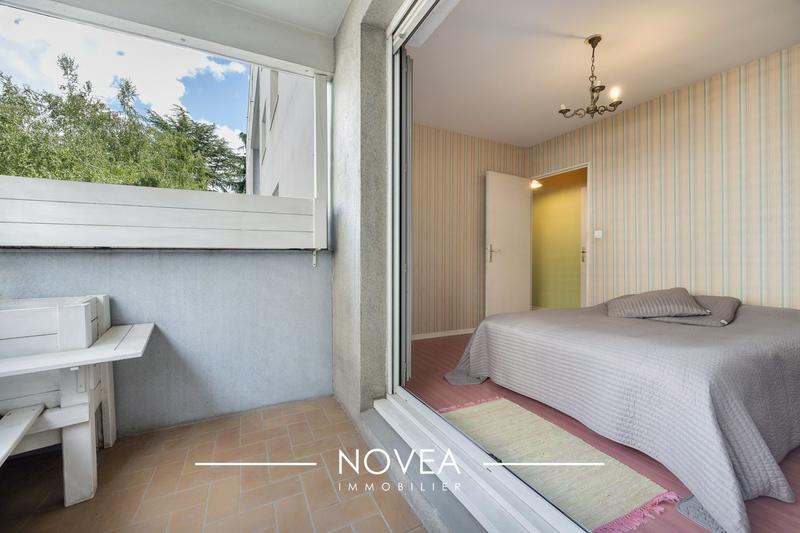 Appartement - 99 m² - 4 pièces