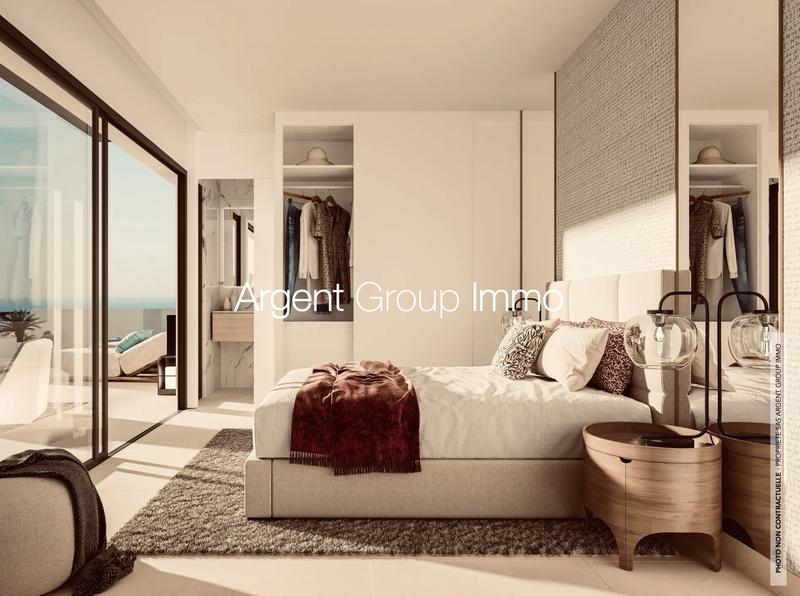 Appartement - 150 m² - 5 pièces