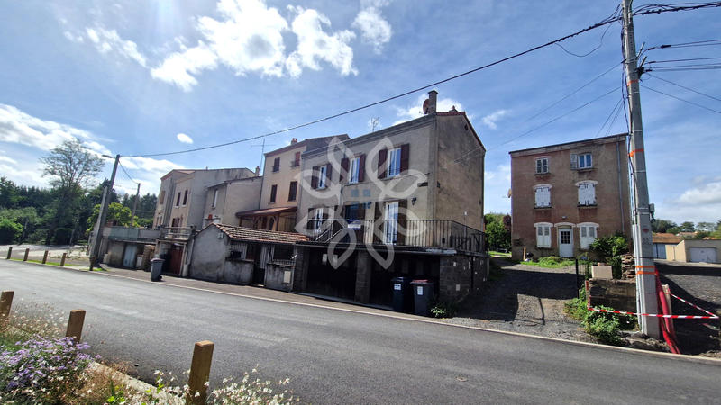 Maison - 94 m² - 4 pièces