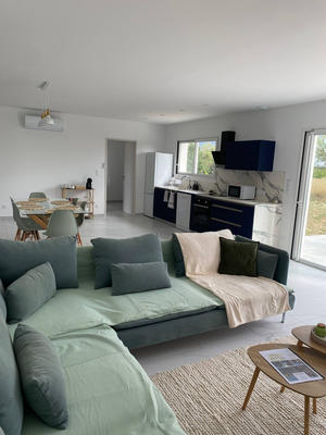 Maison - 95 m² - 5 pièces