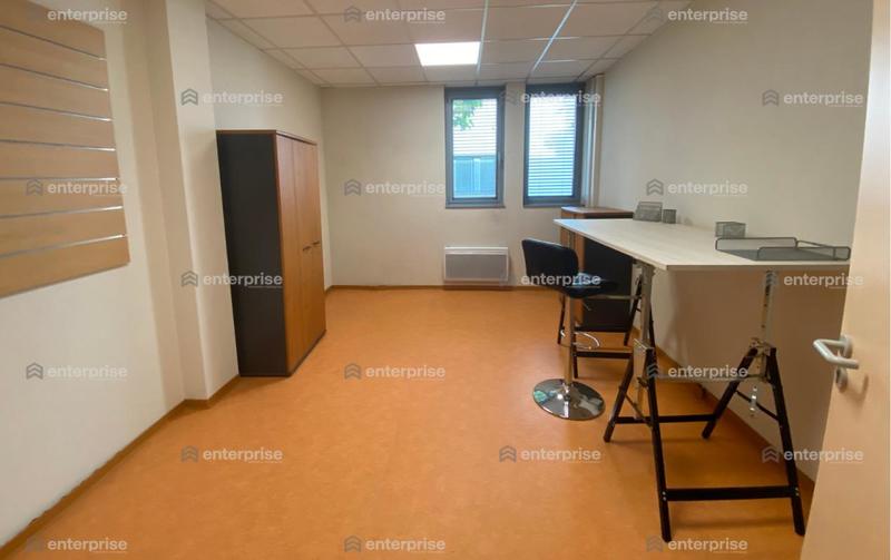 Bureau - 290 m²