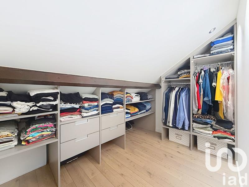 Maison - 191 m² - 6 pièces