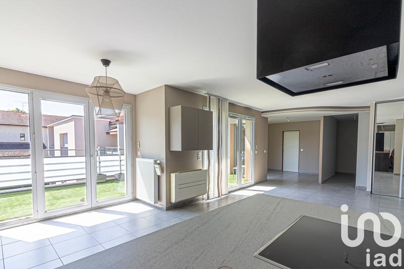 Appartement - 111 m² - 5 pièces