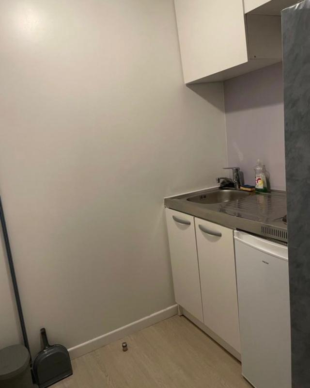 Studio - 18 m² - 1 pièce