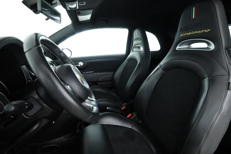 Abarth 500 1.4 Turbo t-Jet 595 Scorpioneoro 165 ch