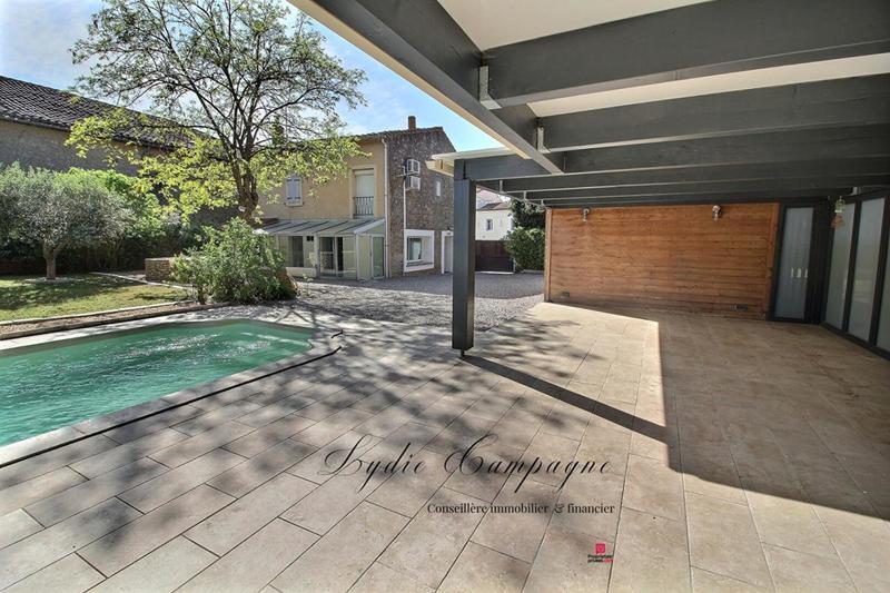 Maison - 110 m² - 4 pièces