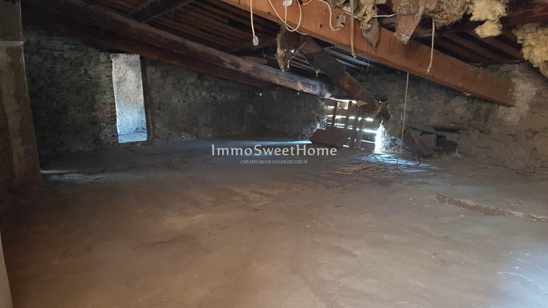 Maison traditionnelle - 163 m² - 7 pièces