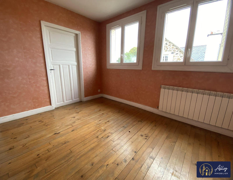 Maison - 139 m² - 7 pièces