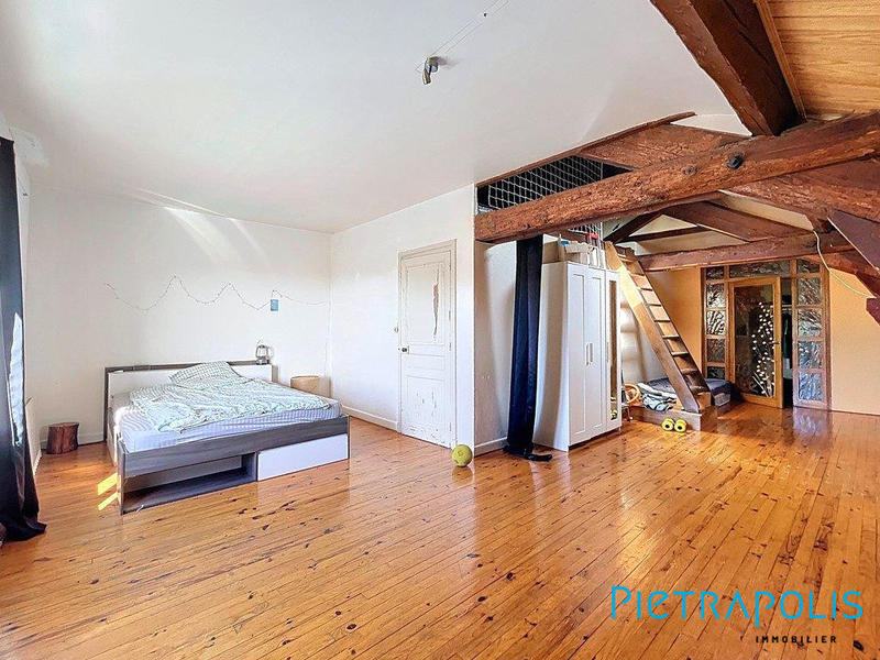 Maison ancienne - 160 m² - 6 pièces