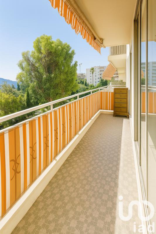 Appartement - 67 m² - 2 pièces