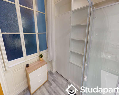 Chambre - 55 m² - 1 pièce