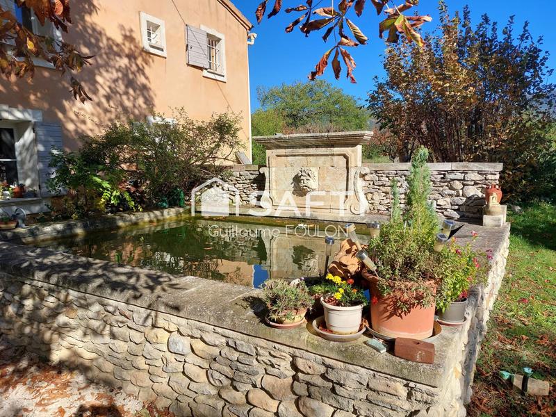 Maison - 240 m² - 10 pièces