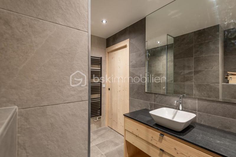 Duplex - 179 m² - 5 pièces