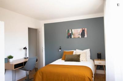 Chambre - 13 m² - 4 pièces