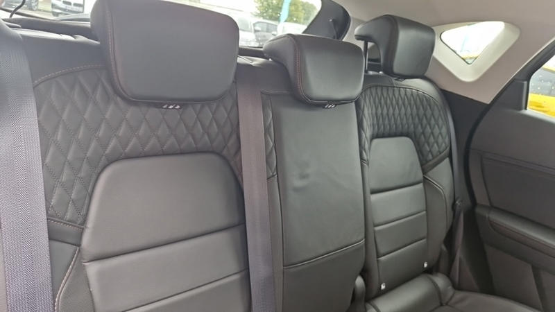 Renault Captur E-Tech Plug-In 160 Initiale Paris