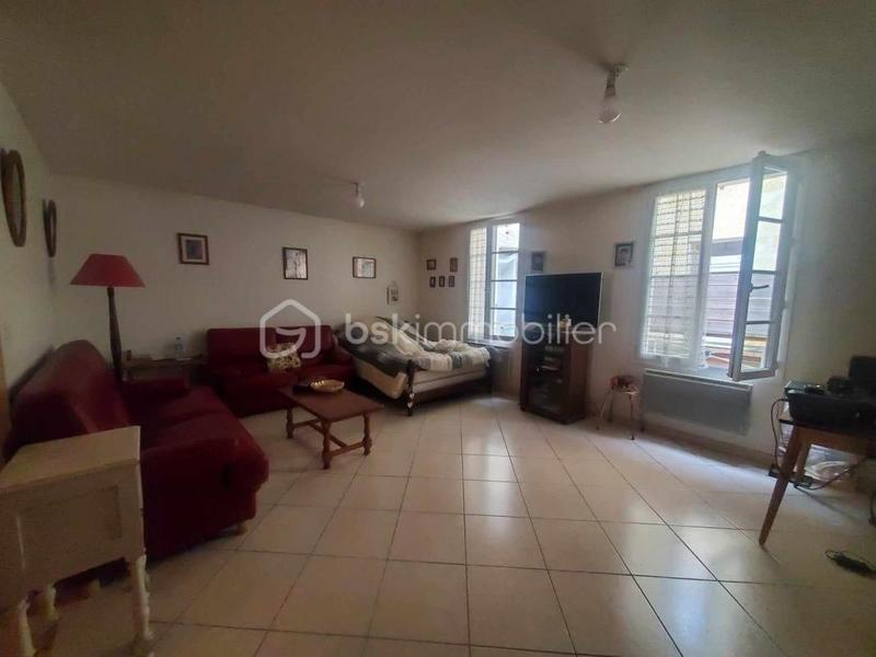 Maison de ville - 250 m² - 10 pièces