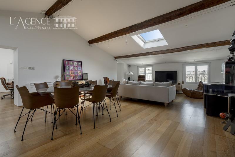 Appartement - 129 m² - 3 pièces