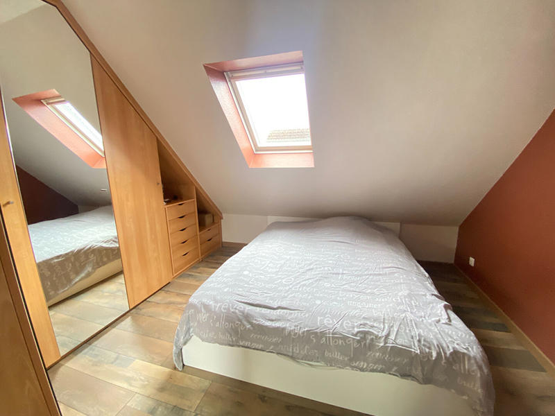 Maison - 93 m² - 4 pièces