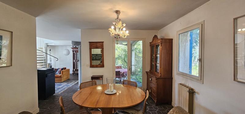 Viager - Villa - 216 m² - 8 pièces