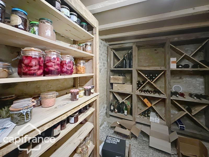 Maison en pierre - 208 m² - 9 pièces