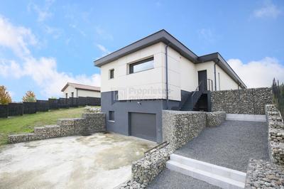 Maison - 160 m² - 4 pièces