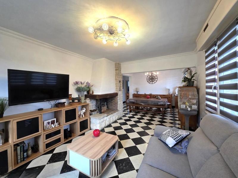 Pavillon - 93 m² - 6 pièces