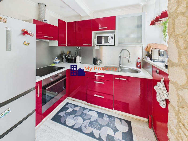 Maison - 147 m² - 10 pièces