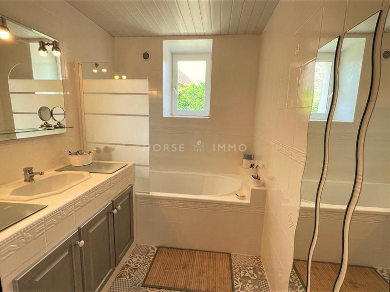 Maison de domaine équestre - 208 m² - 5 pièces