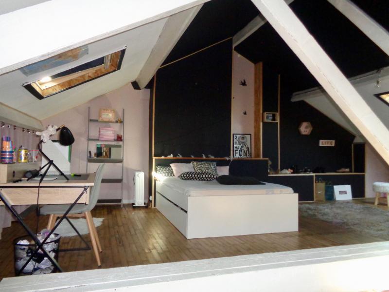 Maison - 260 m² - 9 pièces