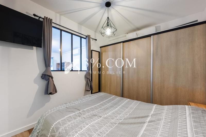 Studio - 68 m² - 2 pièces