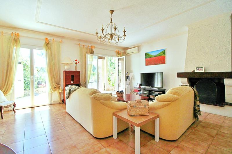 Maison de ville - 132 m² - 5 pièces