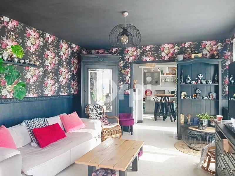 Maison - 104 m² - 5 pièces