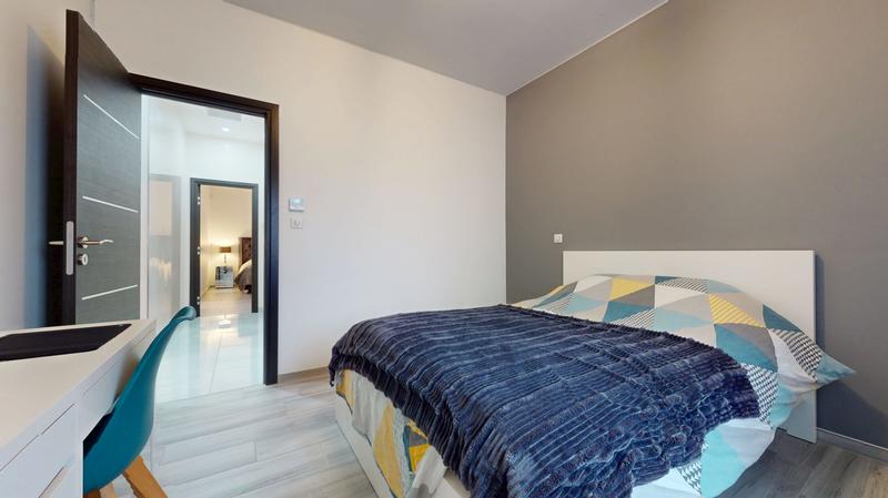 Maison contemporaine - 280 m² - 6 pièces