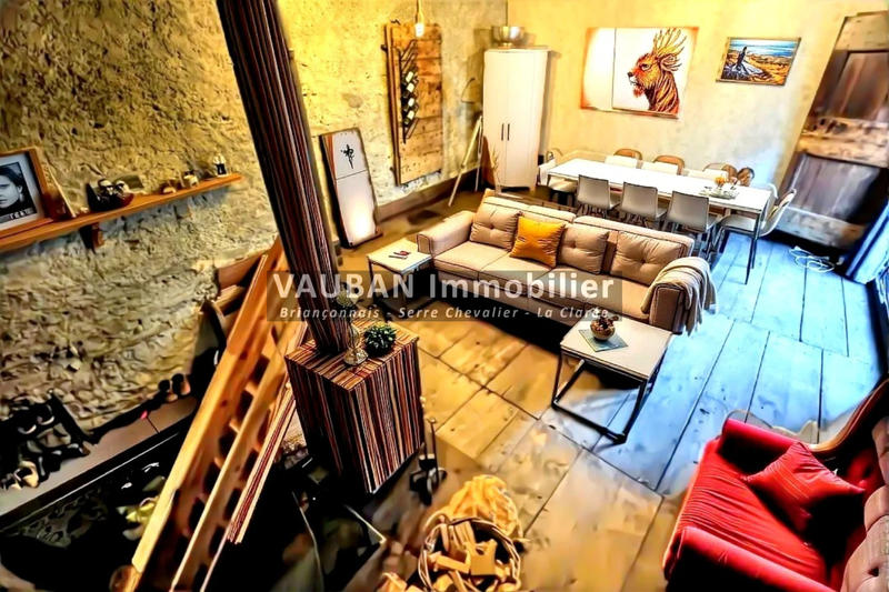 Maison - 110 m² - 5 pièces