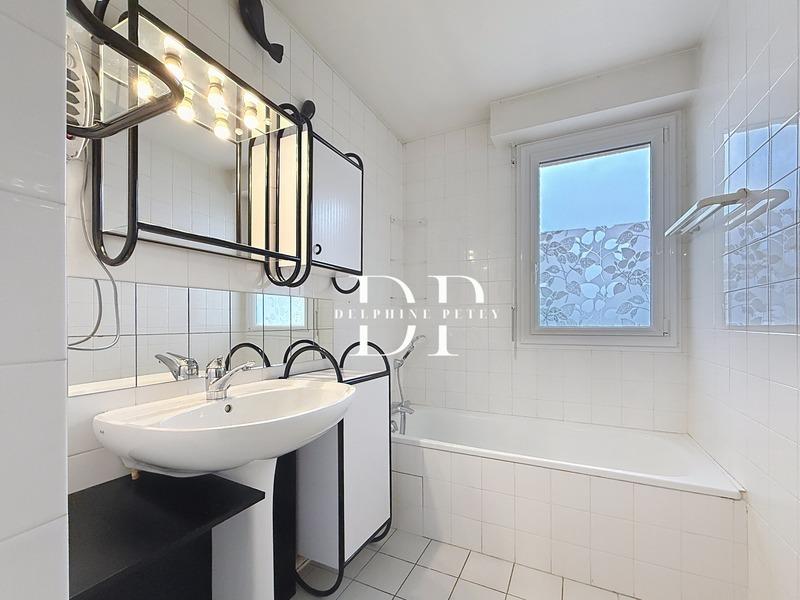 Appartement - 91 m² - 4 pièces